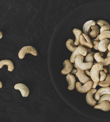 cashew, nuts, snack-5612195.jpg